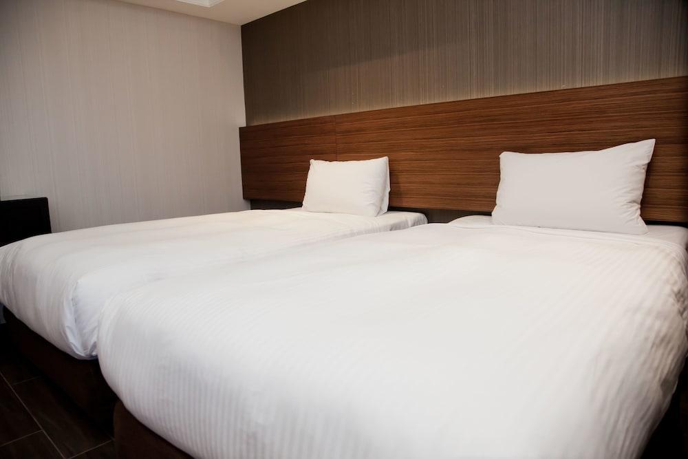 Kdm Hotel Taipei Luaran gambar