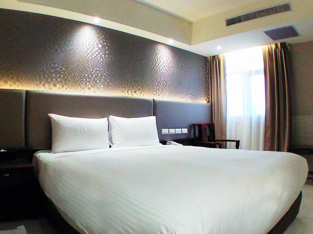 Kdm Hotel Taipei Luaran gambar