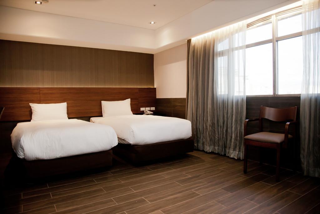 Kdm Hotel Taipei Luaran gambar