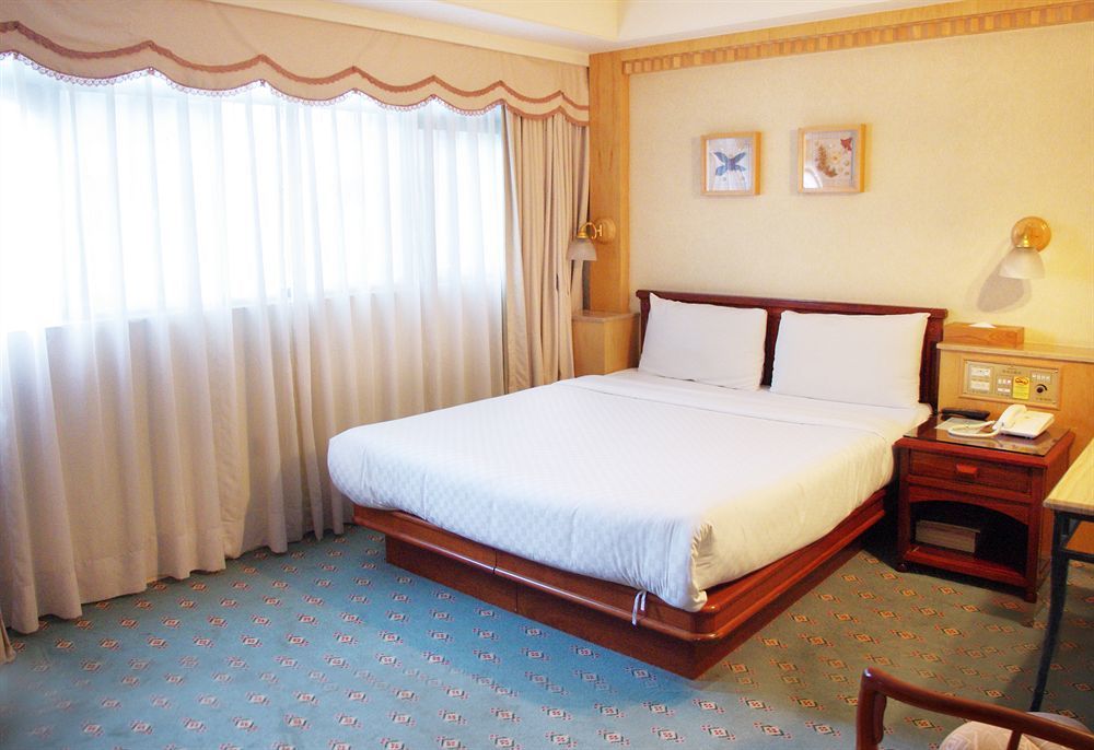 Kdm Hotel Taipei Luaran gambar