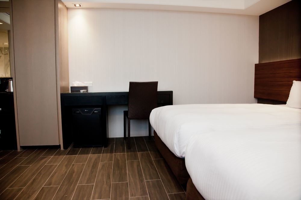 Kdm Hotel Taipei Luaran gambar